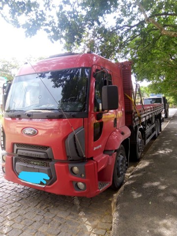 - BR VENDO FORD CARGO 2429