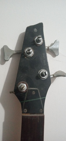 Contra baixo 4 cordas - Foto 2