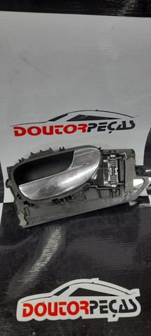 Maçaneta traseira esquerda peugeot 307 - Foto 2