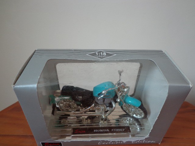 Honda VT1100C2 - Foto 4