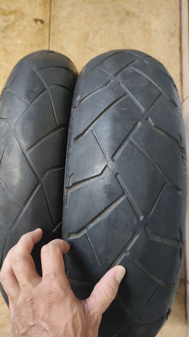 Pneus Dunlop 160 60 R17 E 1 70 R17 Motos uatinga Norte uatinga Brasilia Olx