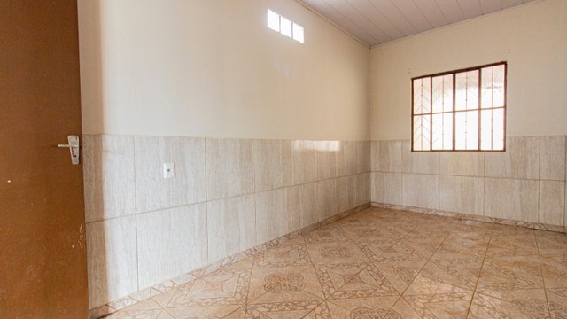casa venda 2 Qts, 1 suíte, sala cozinha com 2 APTs na frente. - Foto 6