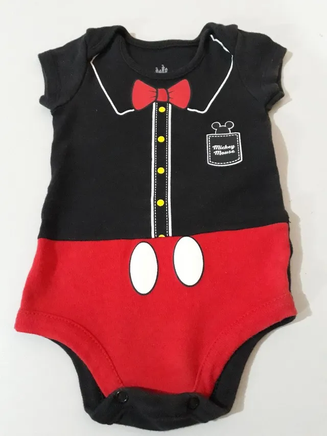 Body Mickey original e short servem até 5 meses. O valor é pelos 2