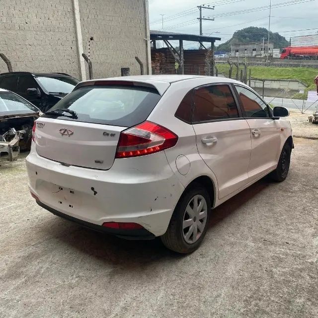 Sucata para venda de peças  Chery Celer 1.5 16v Flex 2015