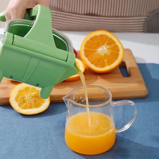 Espremedor  Manual Prático De Laranja Limão Sucos De Frutas Natural Multiuso - Foto 3