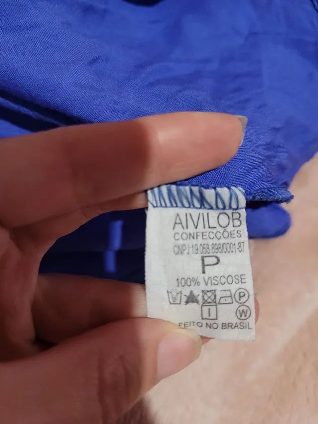 Regata azul com detalhes em renda branco  - Foto 3
