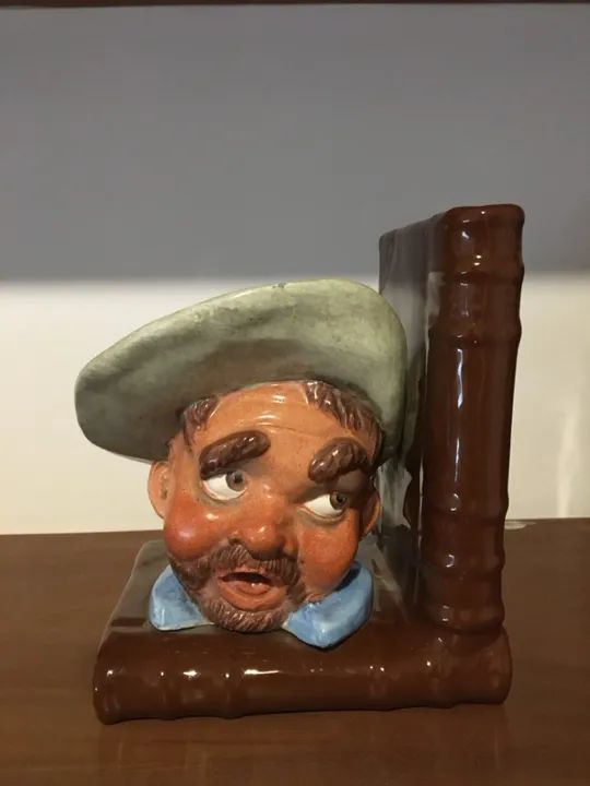 Aparadores de Livros em Cerâmica Esmaltada - Foto 6