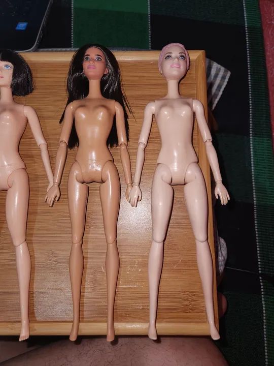 Lote 4 Barbies Mattel e 1 Defalucy  - Foto 5