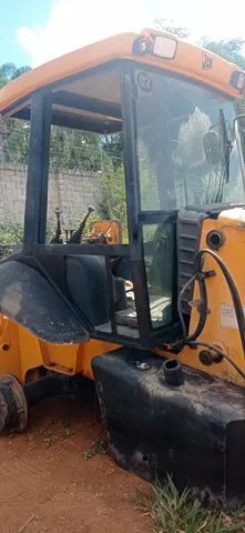 Peças para Retro e escavadeira JCB - Usadas