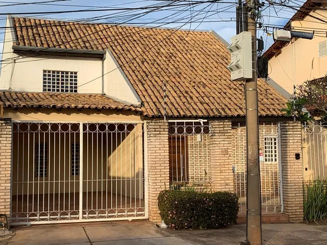 Vende-se sobrado comercial no Cidade Alta/Jardim Cuiabá em Cuiabá MT 