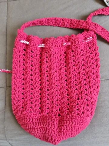 bolsa artesanal de crochê nova - Foto 3