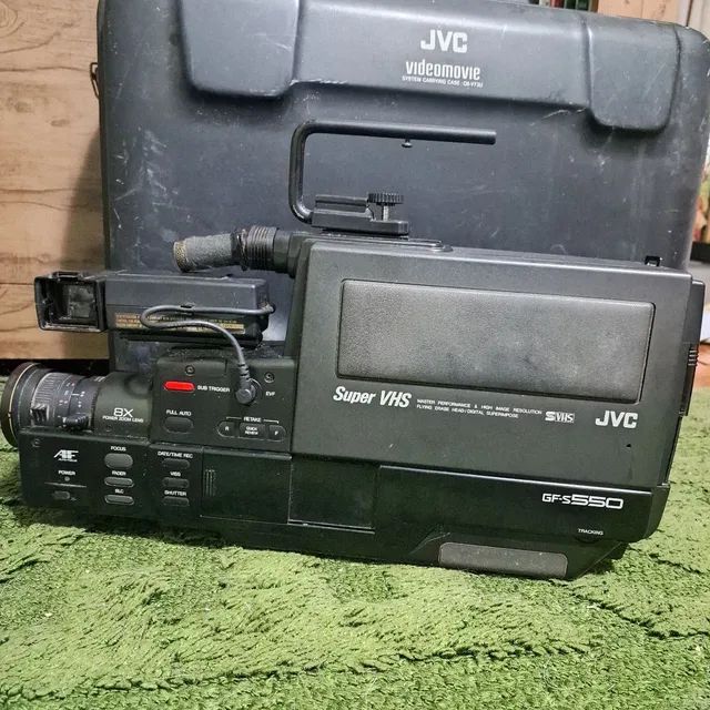 Filmadora 1989 VHS JVC Videomovie GF-S550 (Com Maleta e Cabos, No Estado) - Foto 6