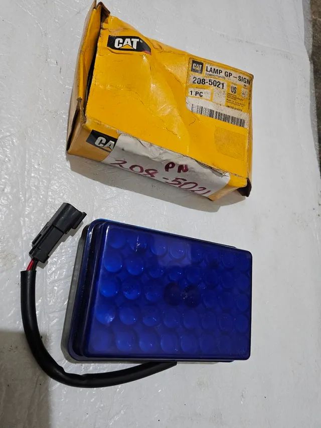 Caminhão fora estrada pa carregadeira caterpillar lanterna sinal nova original 2085021 - Foto 2
