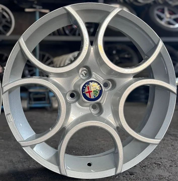 Rodas Alfa Romeo Giulia aro 17 - Foto 2