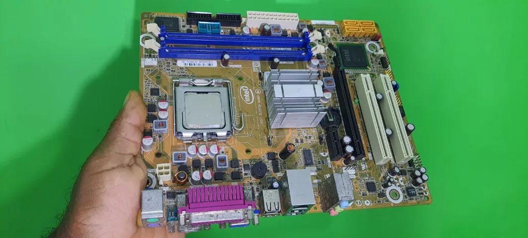 Placa mãe Intel e outras marcas  antiga funcionado  - Foto 2