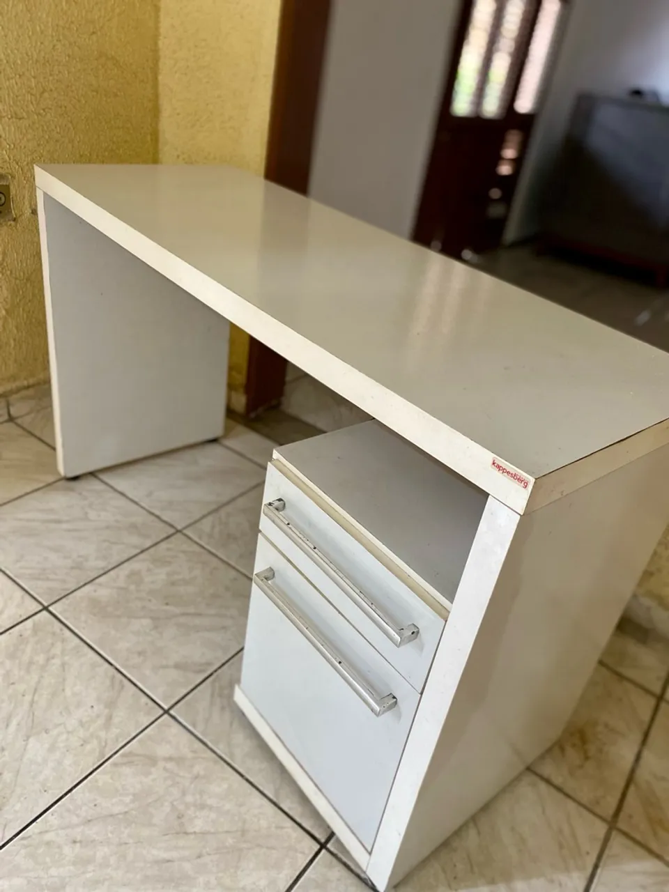 Mesa de escritório branca Kappesberg