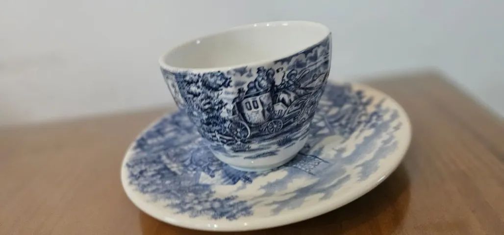 Antique Cup64606907846402121