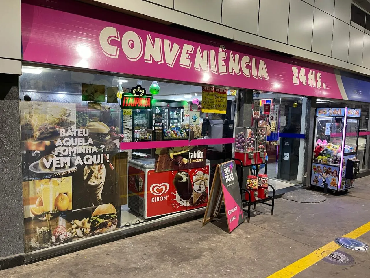 Conveniência 24h - Lanches, bebidas e muito mais!