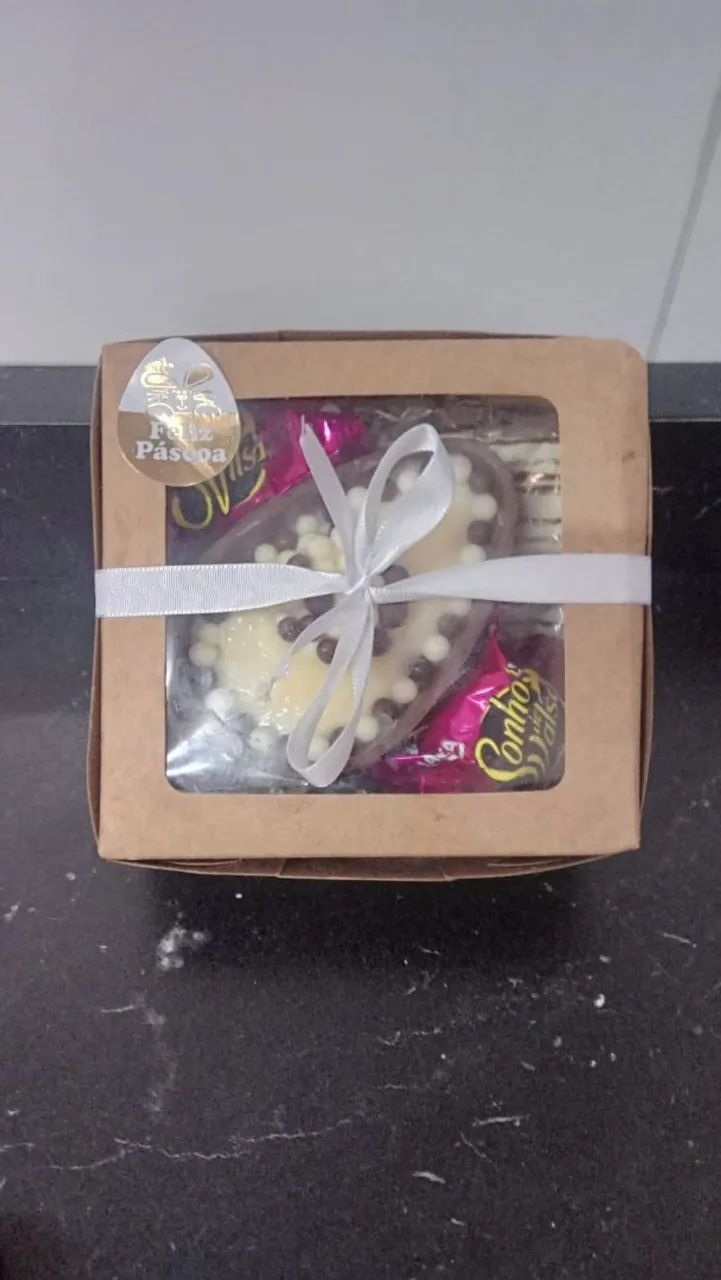 Caixa de presente para Páscoa com chocolates - Foto 2