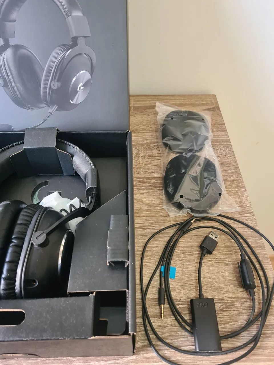 Fone Logitech G PRO X64595548736131123