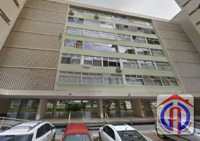 Vendo excelente apartamento na SQS 204 Bloco I - Asa Sul - DF.