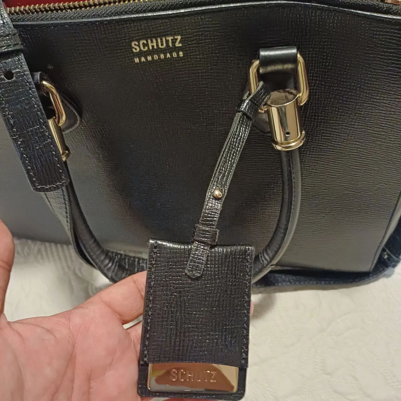 Bolsa Schutz Preta de Couro - Foto 3