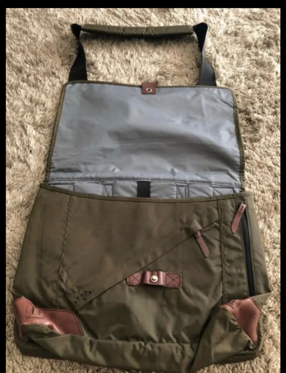 Bolsas vários modelos e marcas 