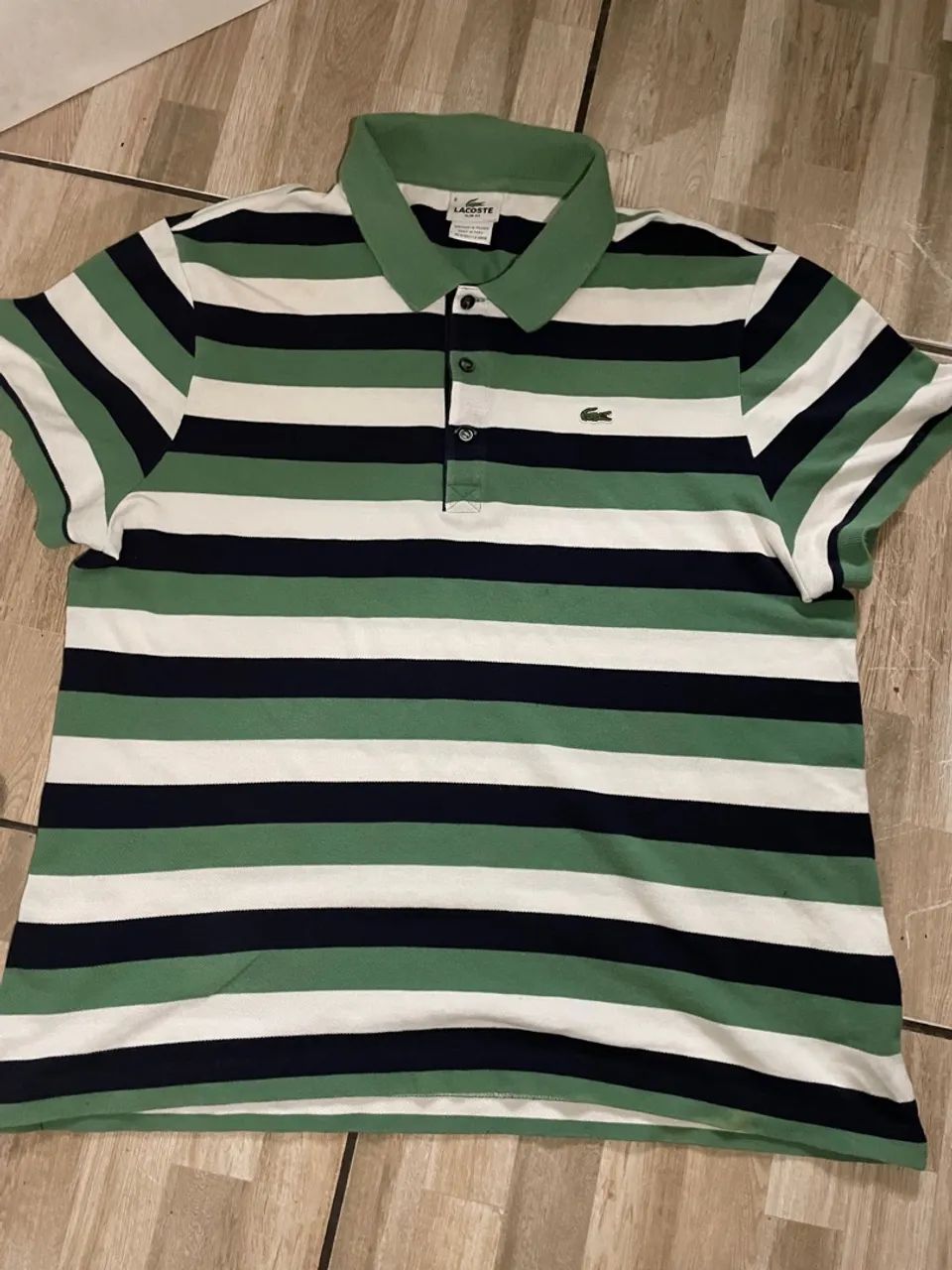 Camiseta Lacoste listrada verde e branca - Foto 3
