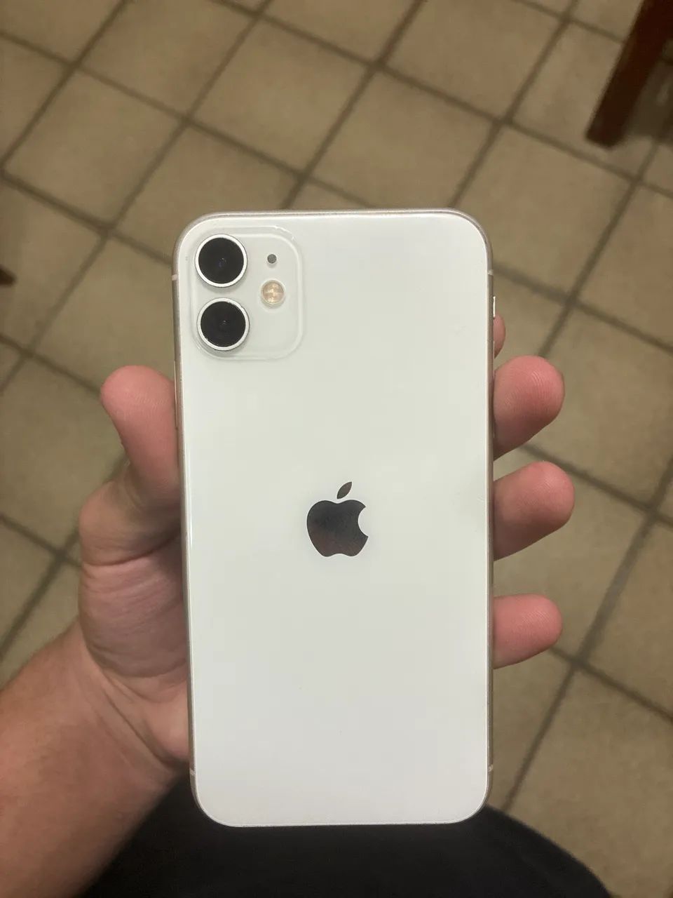IPHONE 11 128 gigas PARA VENDER RÁPIDO - Foto 2