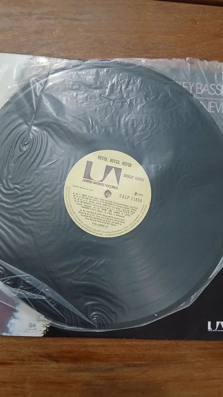 LP Shirley Bassey Never,Never,,never usado - Foto 3