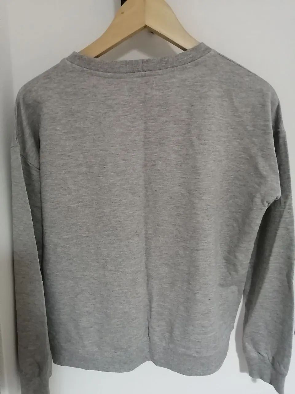Blusa de Moletom Cinza com Bolso e Bulldog Francês - Foto 5