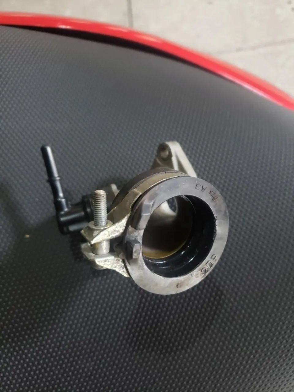 Corpo de e injeção N-max 2017 com bico injetor - Foto 5