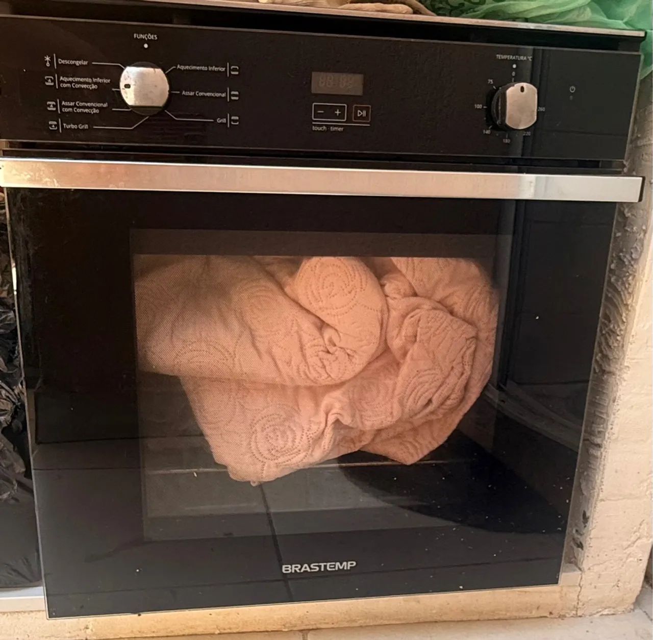 Forno Elétrico de Embutir Brastemp BOC84AE 84L - Grill, Convecção, Bivolt - Foto 6