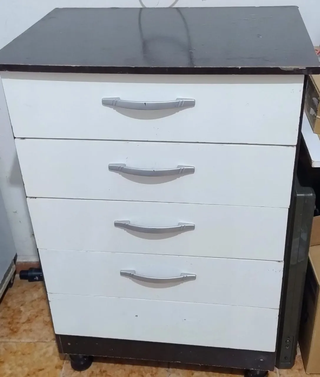 Cômoda 5 Gavetas
