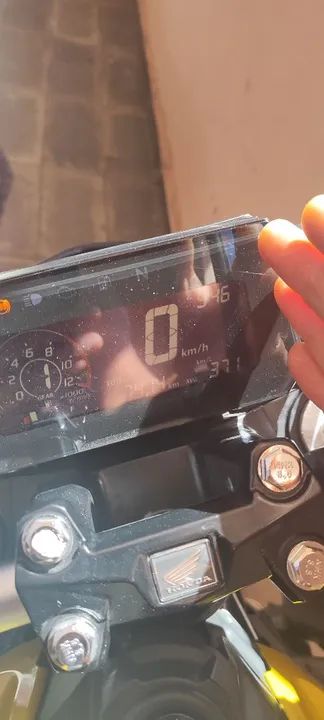 Honda CB 300F 2024 - Foto 4