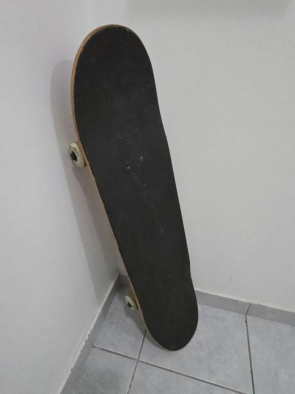 Skate com shape decorado - Foto 2