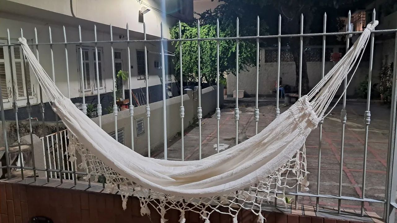 Rede de Dormir - Semi Nova