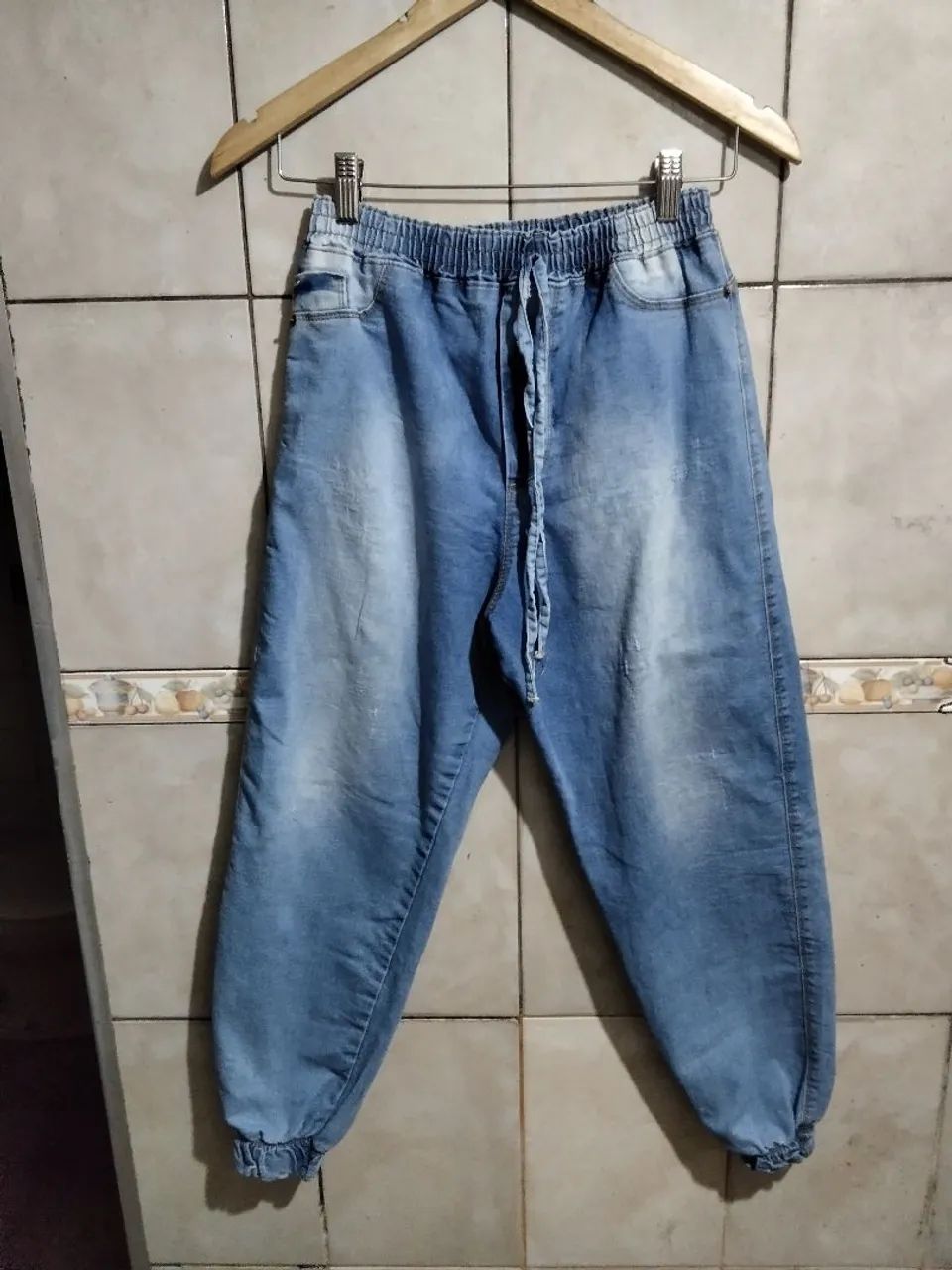 Calça Jeans Jogger Feminina - Conforto e Estilo! Marca route