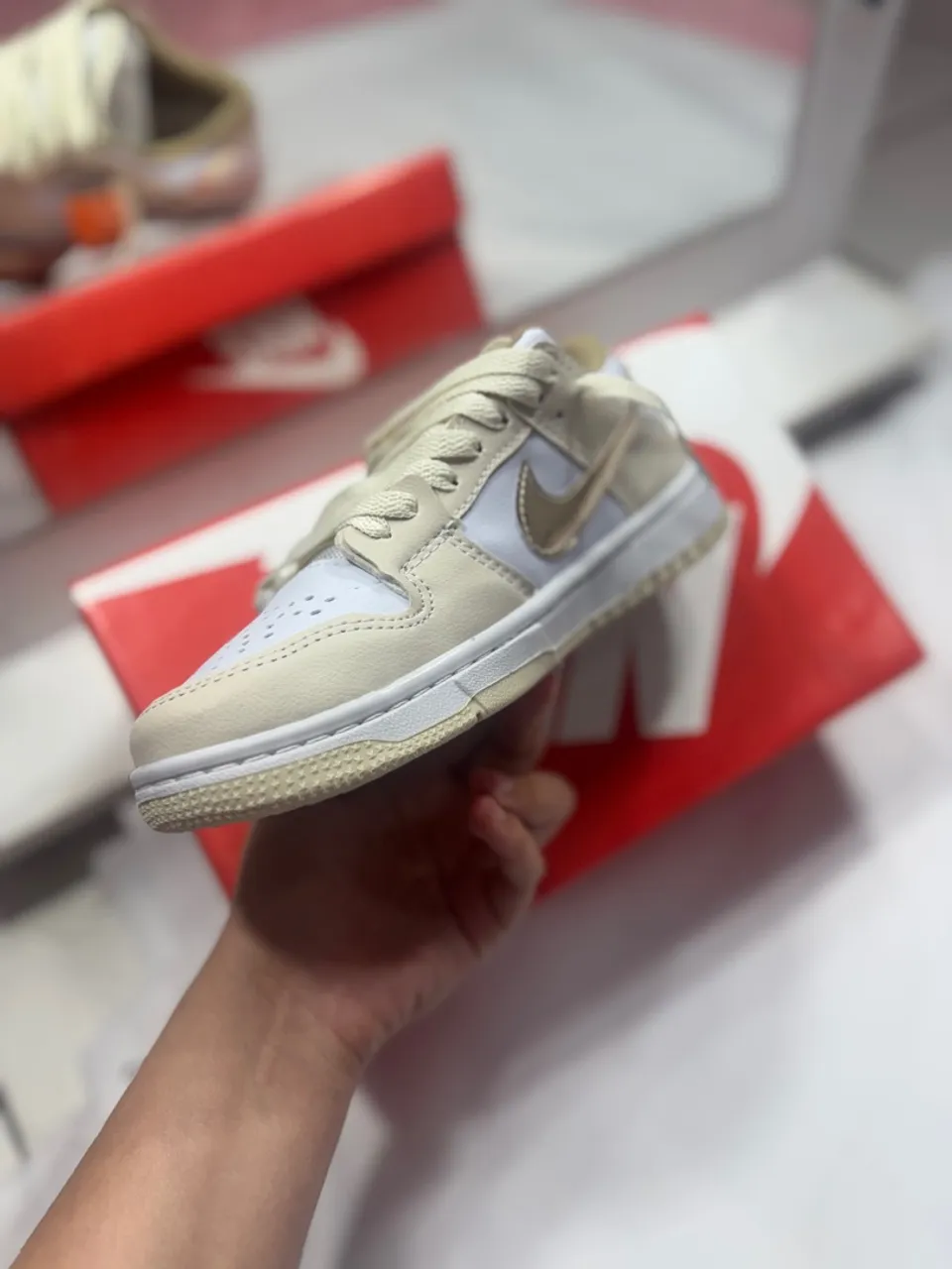 Tênis Nike Dunk Low Bege - Novo!
