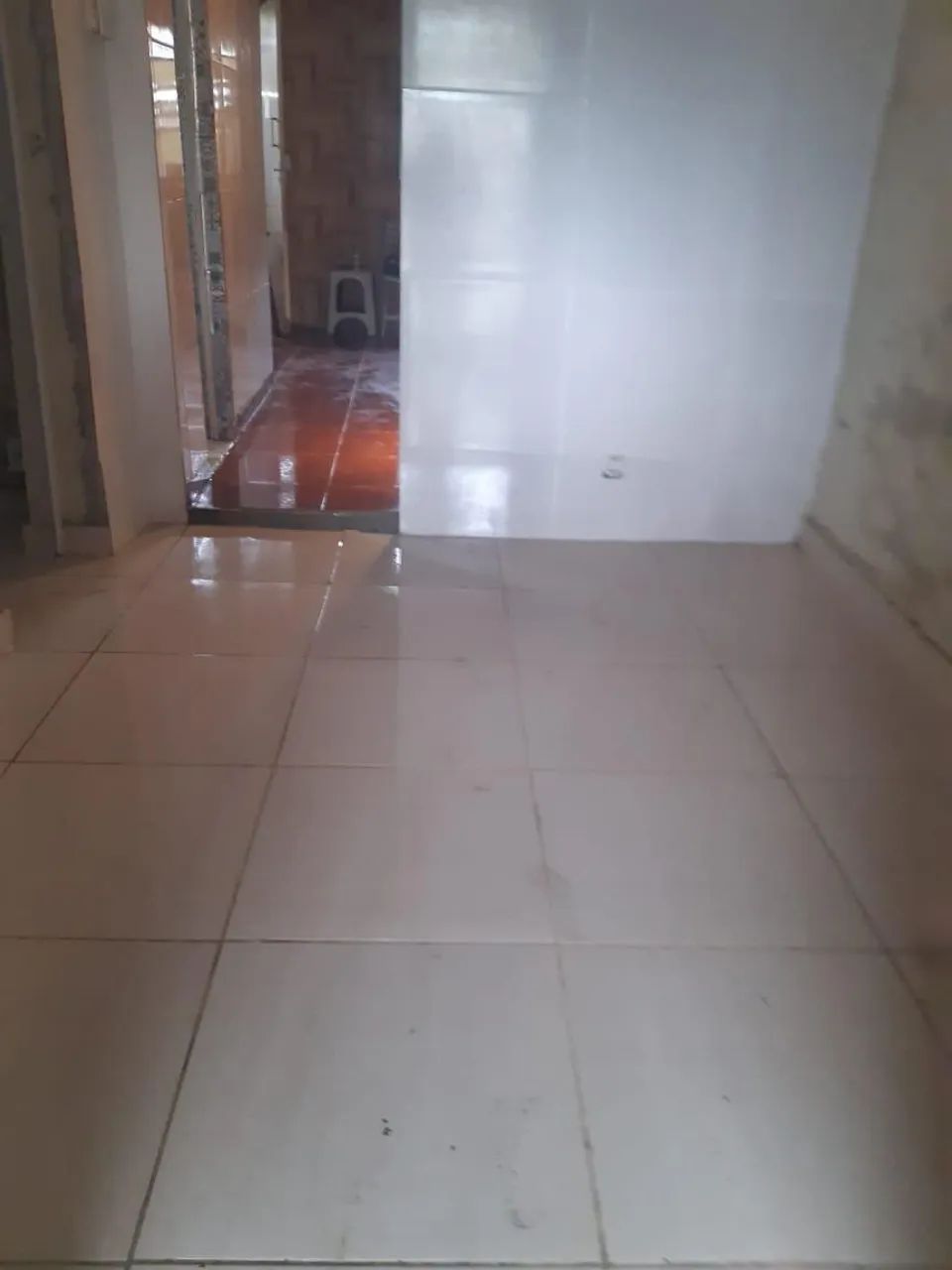 ALUGO OU VENDO CASA NA RETA!  - Foto 4