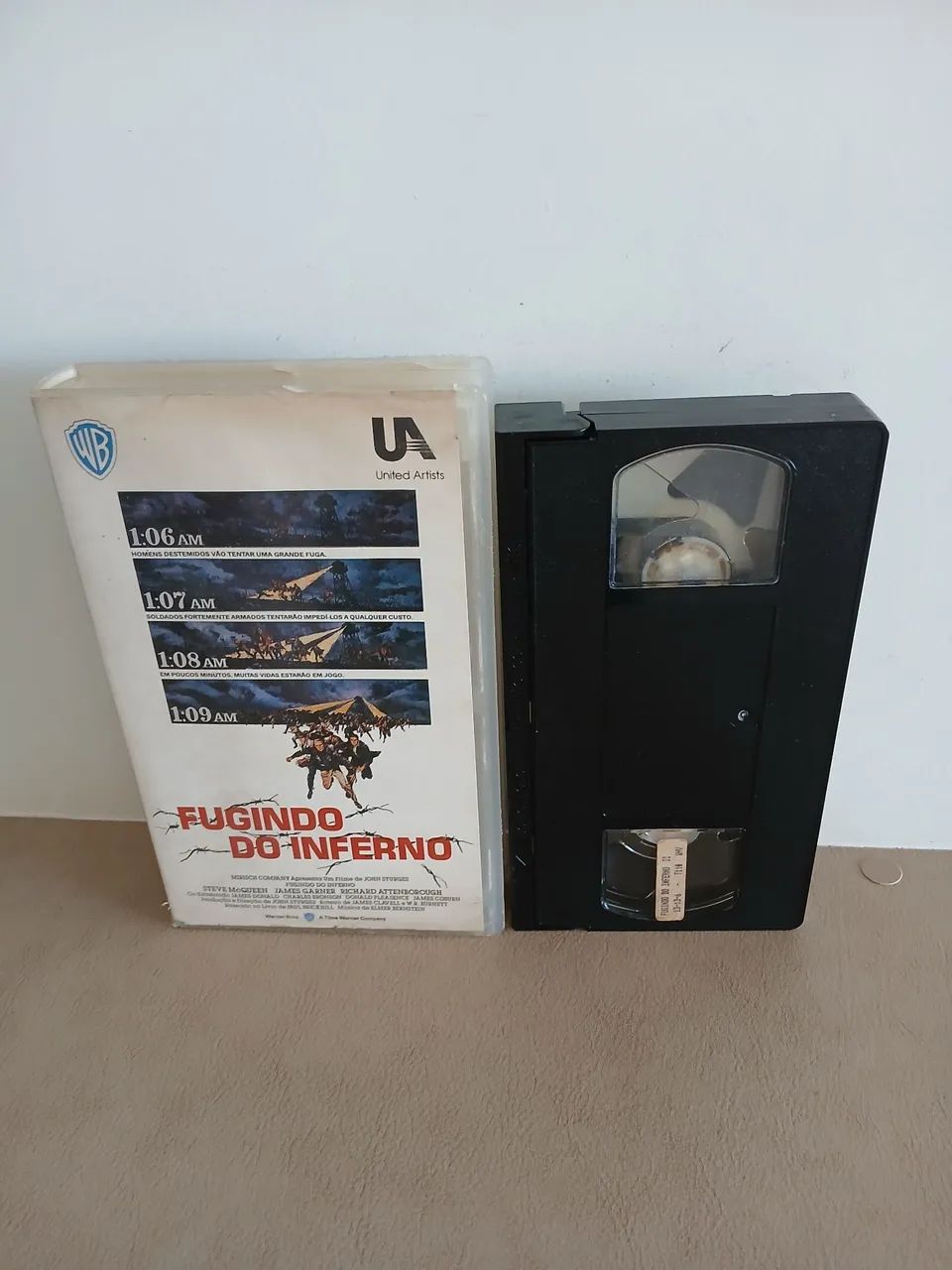 Fitas VHS Dupla - Fugindo do Inferno - Steeve McQuen - Foto 5
