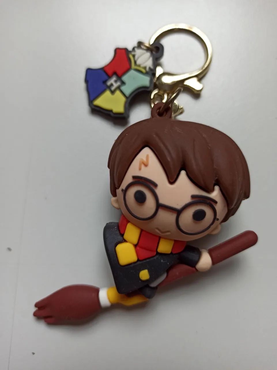 3 Chaveiros: 2 da linha Harry Potter e 1 do Peanuts - Foto 2
