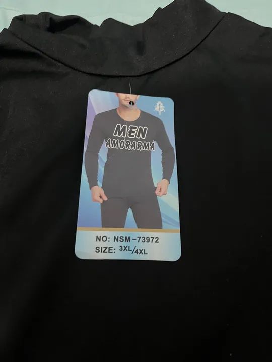 Camisa preta gola alta - Foto 2