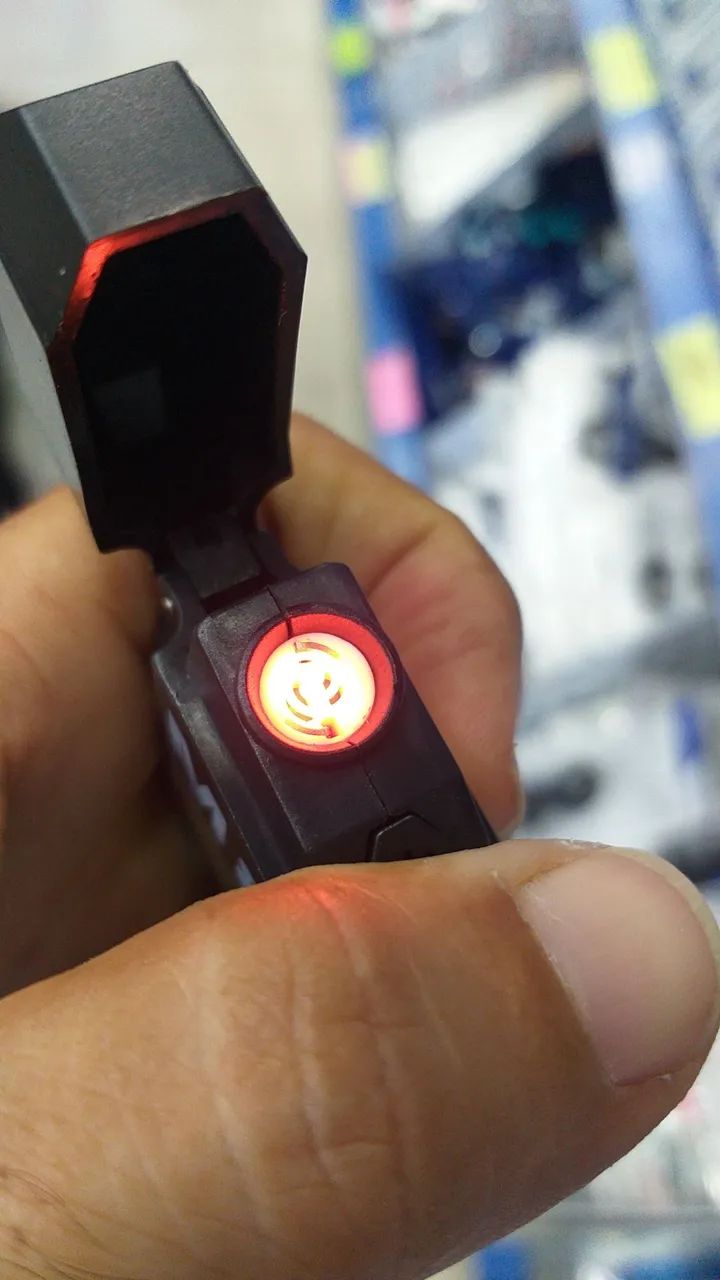 Isqueiro recarregável USB Mini Lanterna LED M8 - Foto 3