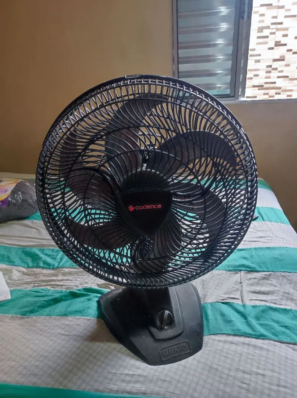 Ventilador de Mesa Cadence - Foto 3