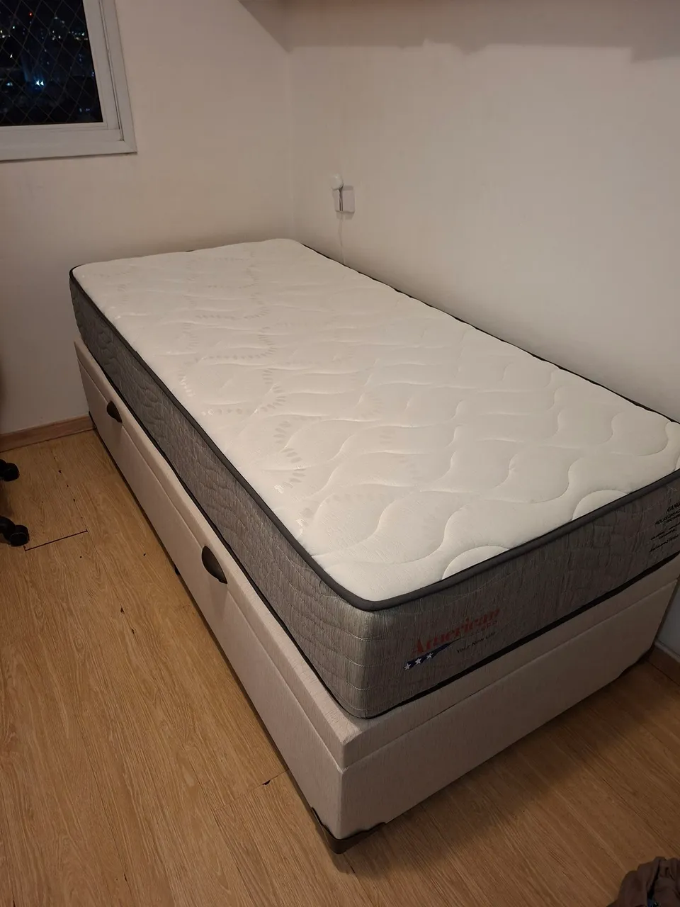 Cama-Bau c/ colchão Solteiro Seminova c/ Garantia