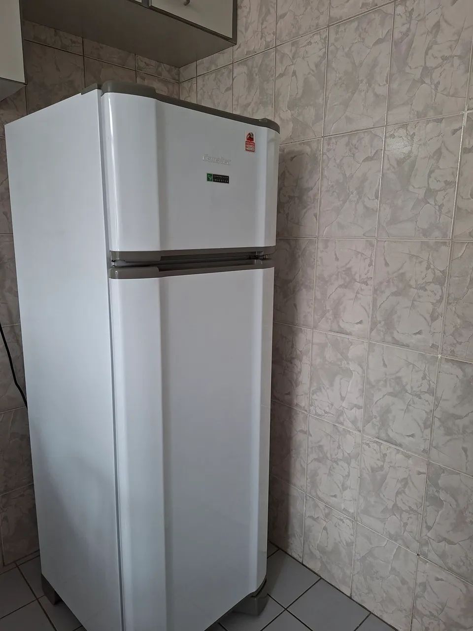 Refrigerador Esmaltec Rcd 34 Pro Branco