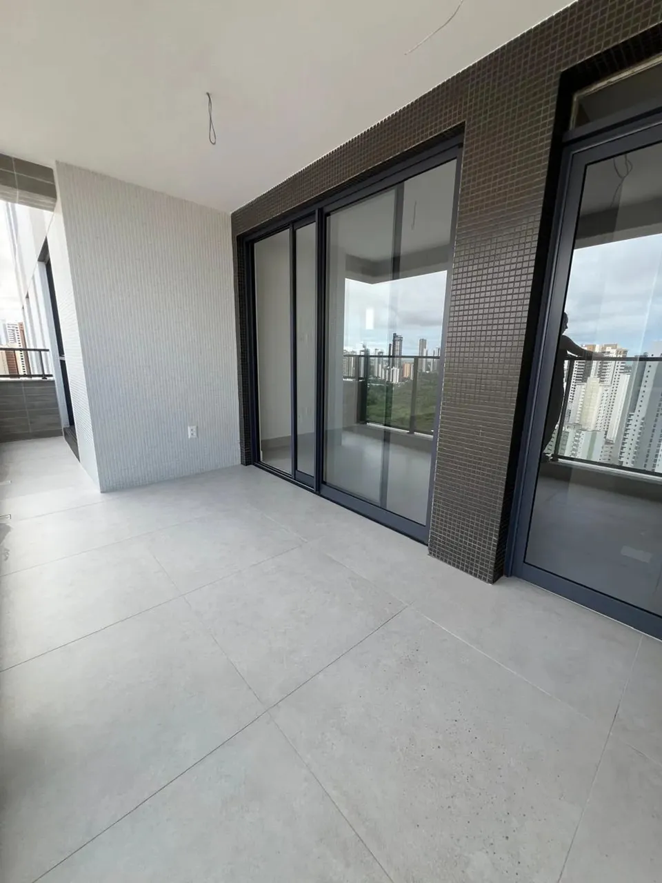 Apartamento à Venda de Alto Padrão   3 Quartos em Manaíra - João Pessoa - PB