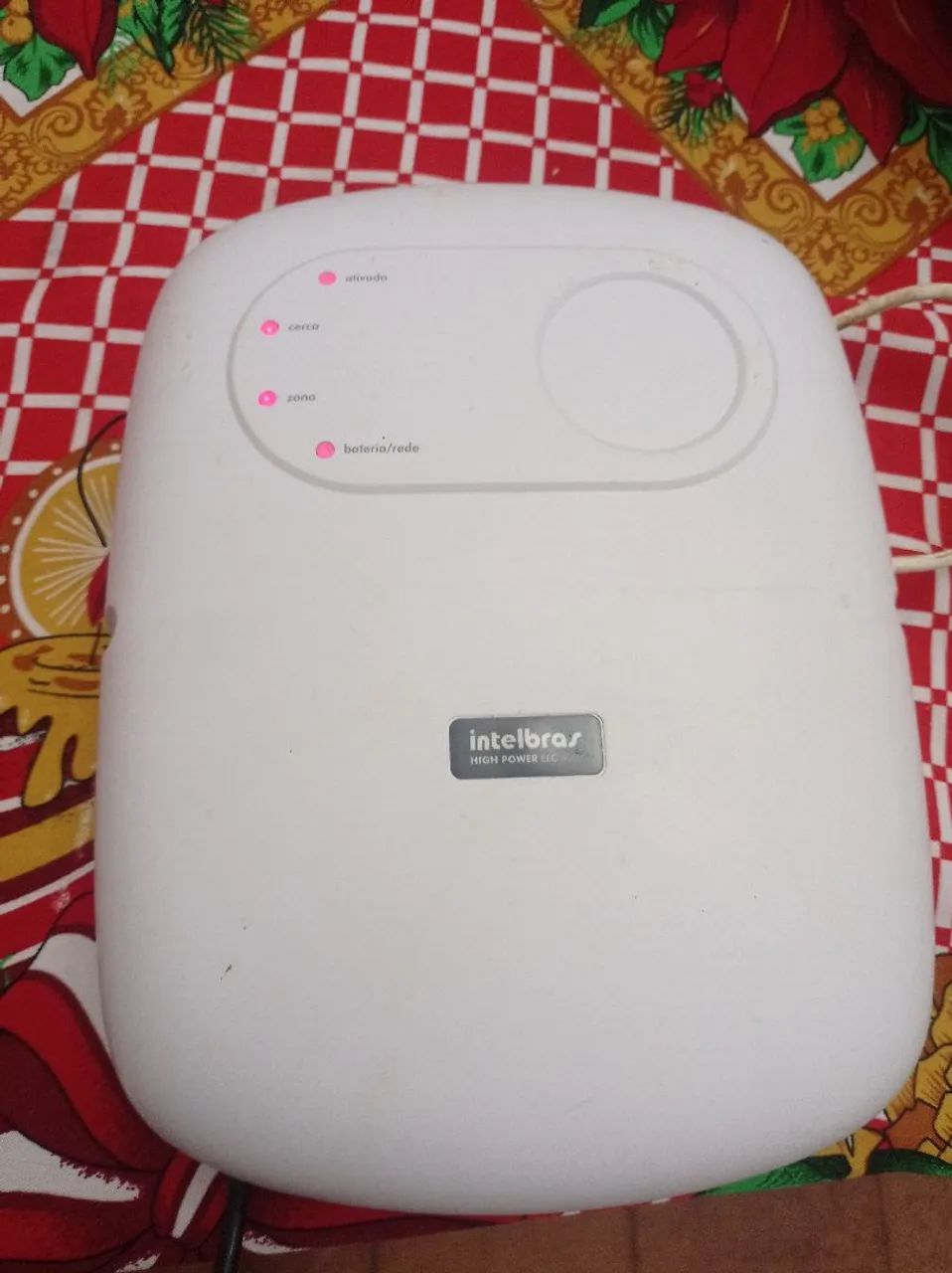 Central de rede elétrica e Alarme Intelbras
