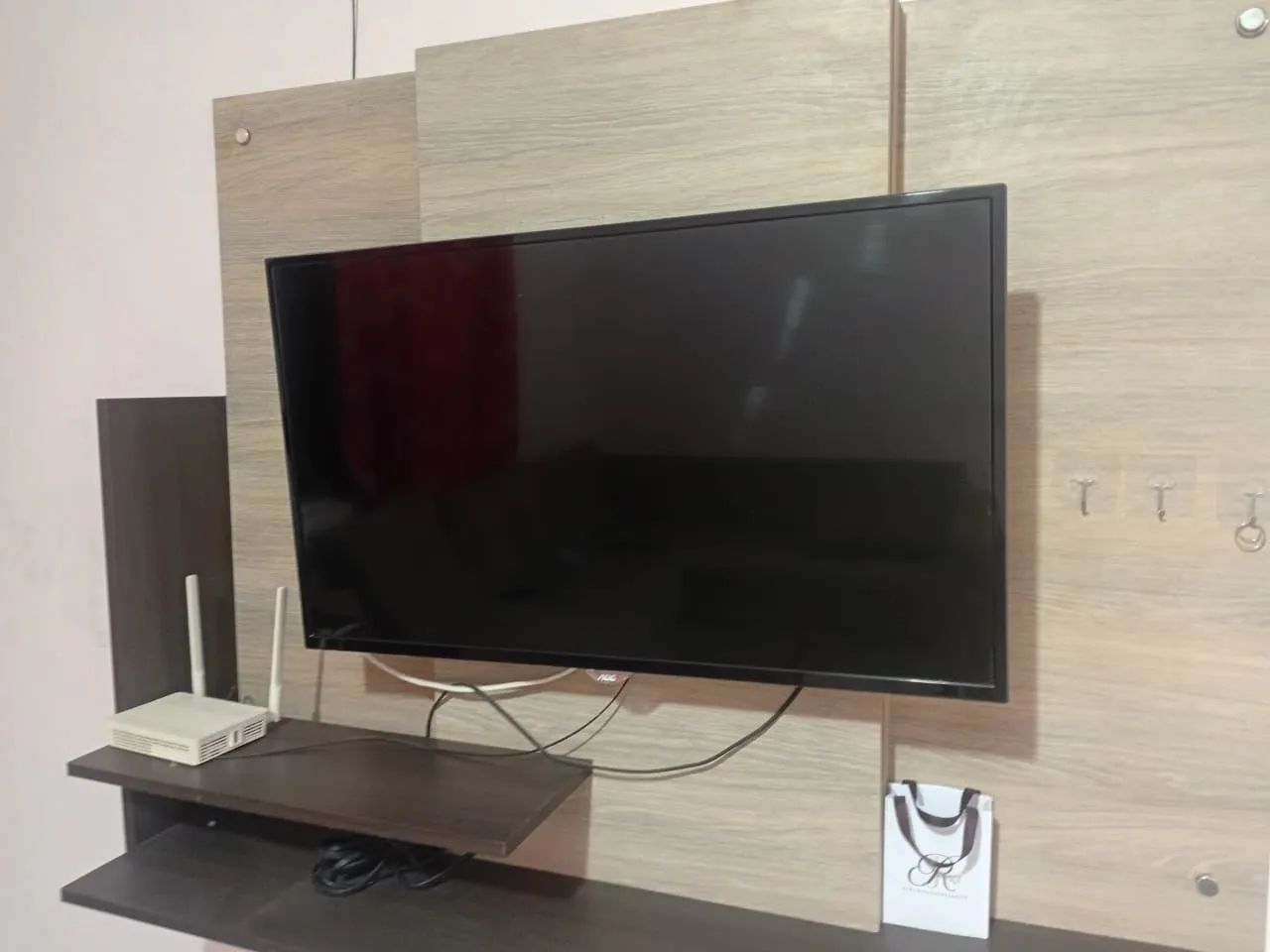 Televisão AoC - Foto 3